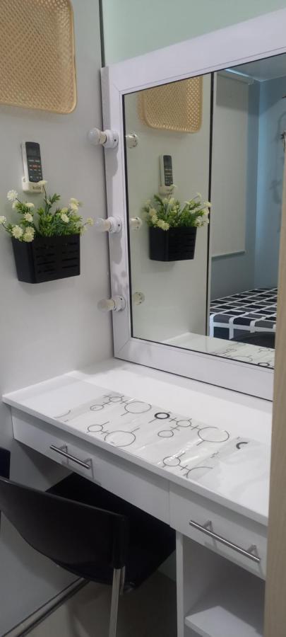 Smdc Jazz Mall 2 Combine Unit With 3 Br Makati City Екстериор снимка
